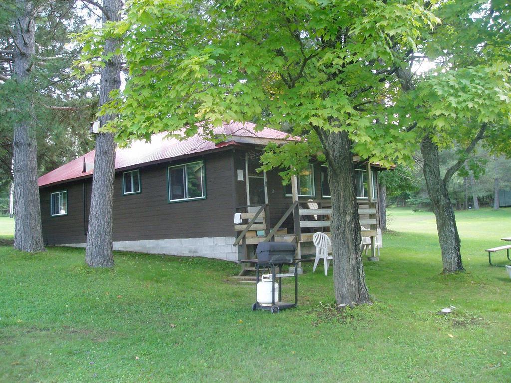 Bondi Village Cottage Resort Lake of Bays Exteriér fotografie